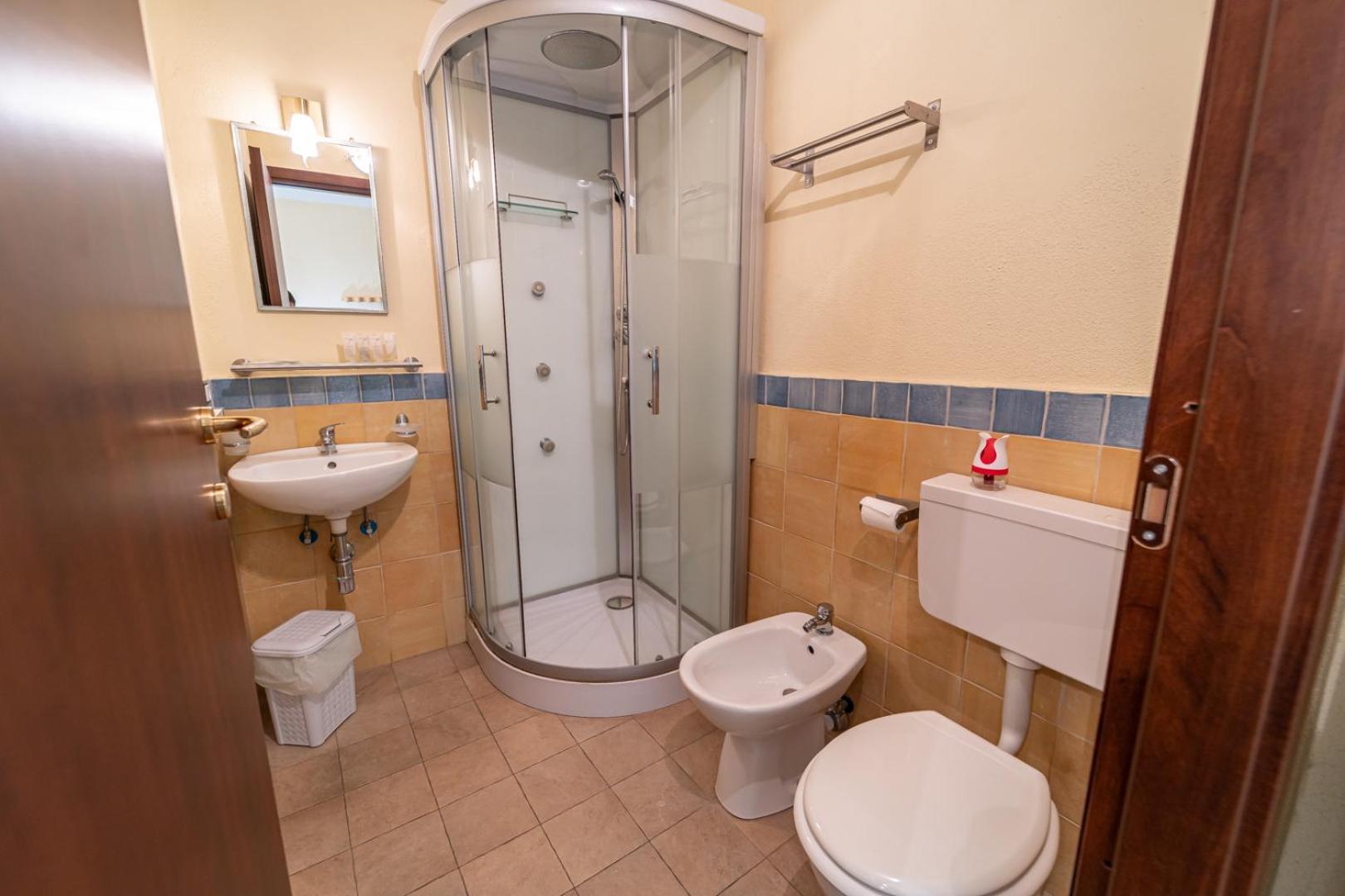 Domo Papiros B&B Siniscola Buitenkant foto